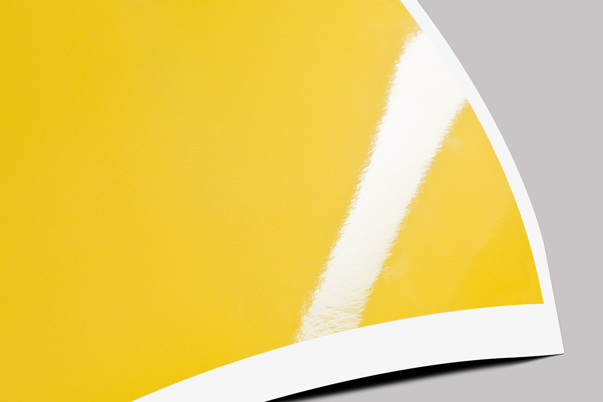 pelliculage standard brillant pour la couverture des brochures, des catalogues Pulsio Print
